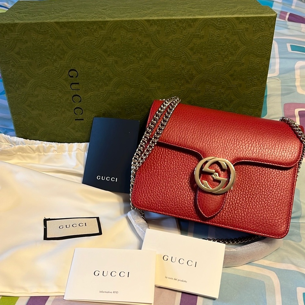 Brand new Authentic gucci bag red marroon color